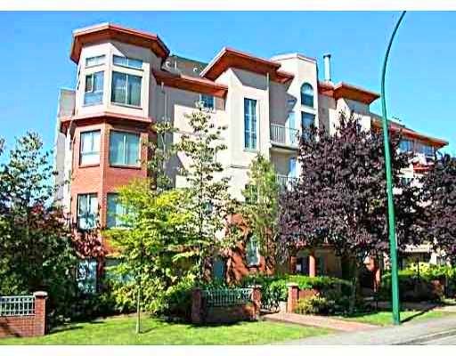 6163d428bb0aeed6269e21c001f8af2e