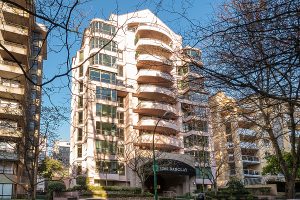 b4Hwn9tjDcC5NNWzPCT8Udnho0T3dkR2cJnIQI-wgBo_